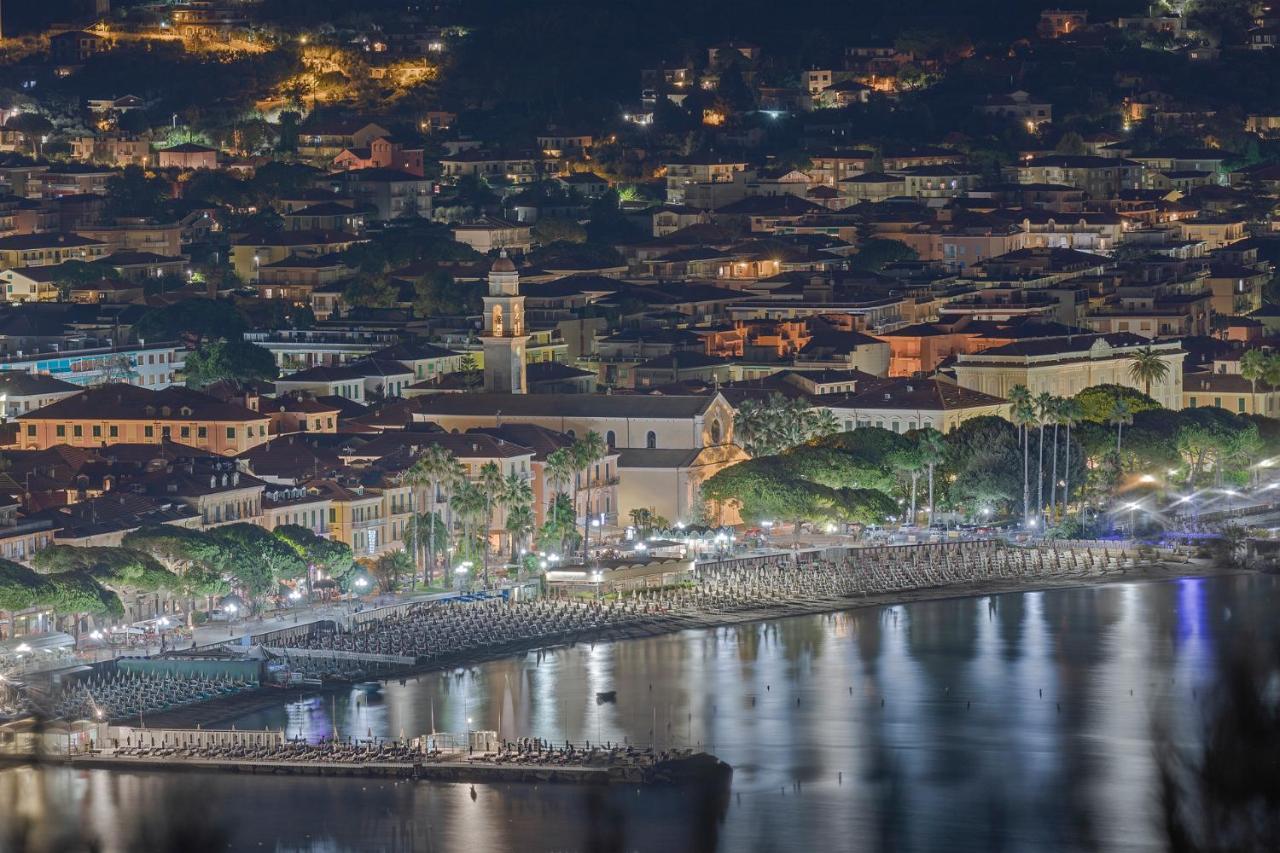 Вилла Un Posto Al Sole Diano San Pietro Экстерьер фото